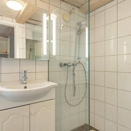 6 Person In Rodby-by Traum Ferienhaus *