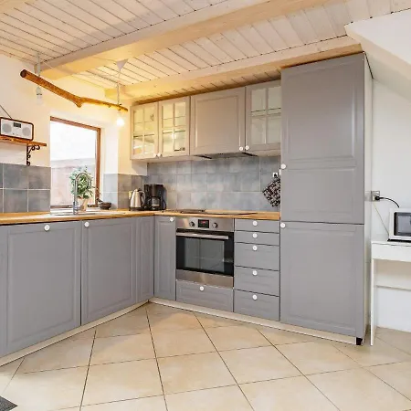 6 Person In Rodby-by Traum Ferienhaus *