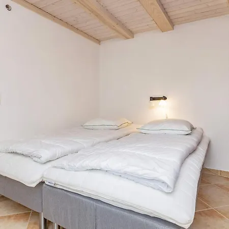 6 Person In Rodby-by Traum Ferienhaus Rødby